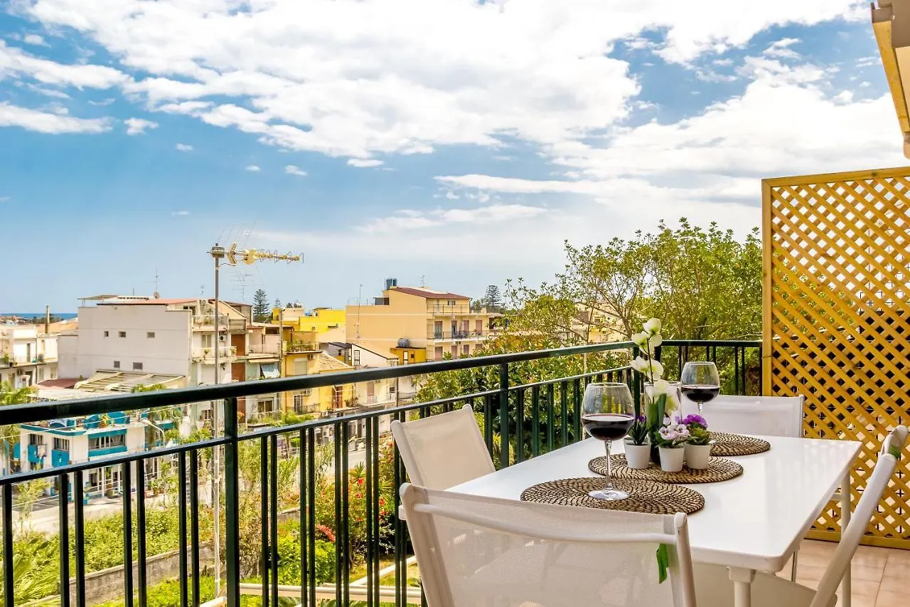 La Casa Di Stefe Apartment Giardini Naxos Italy